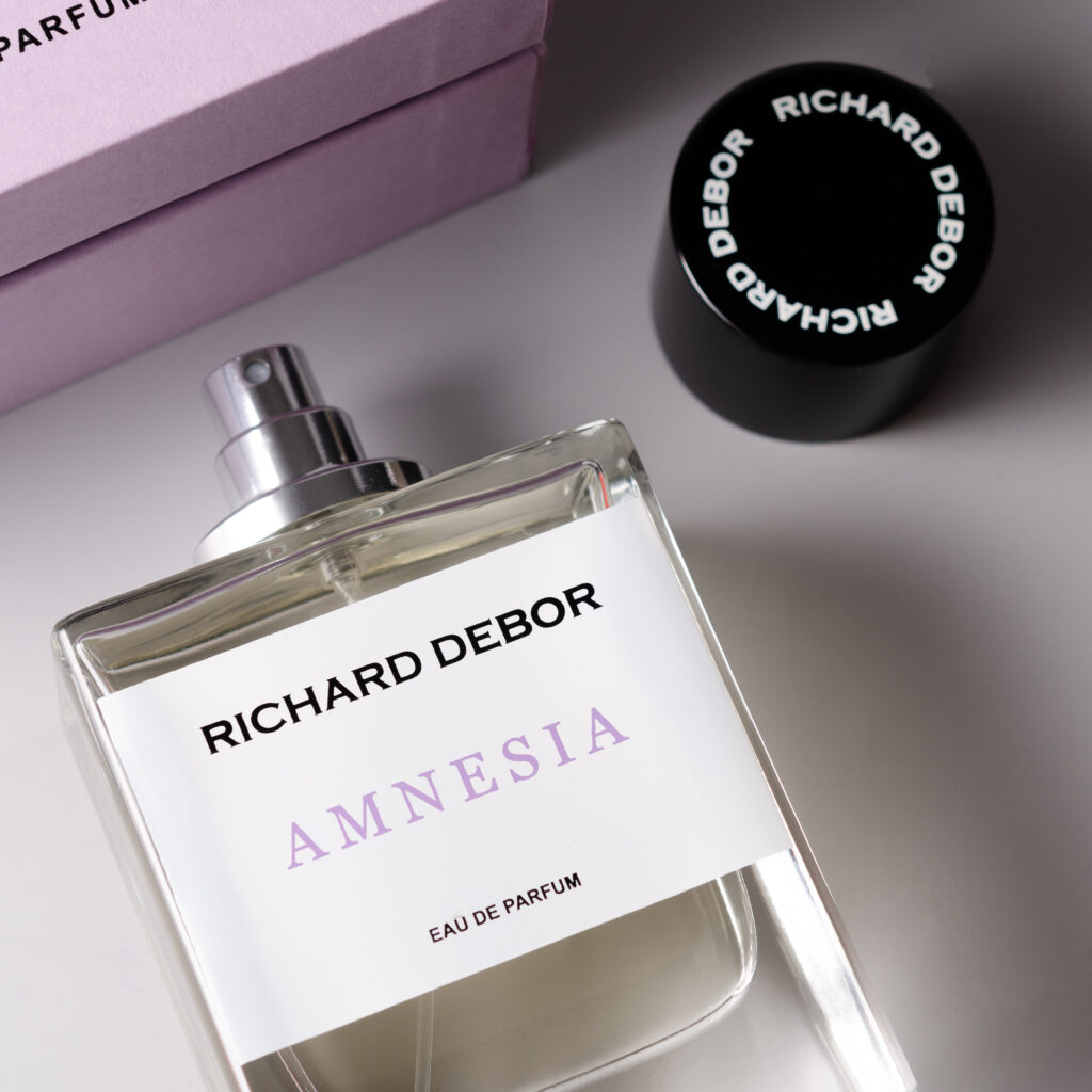 RICHARD DEBOR AMNESIA
